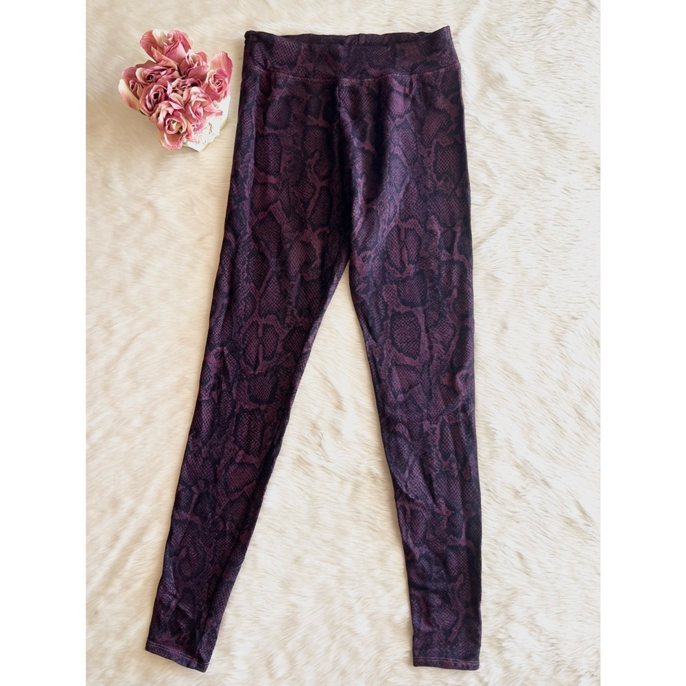 Sundry Python Leggings - Picture 1 of 6